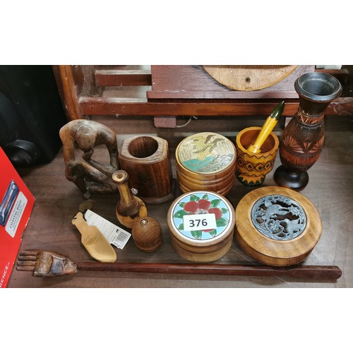 376 - Bundle of assorted wooden miscellaneous