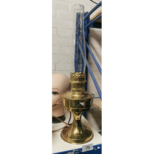 Approx 23 1/2"/59 cm tall Aladdin oil lamp with chimney