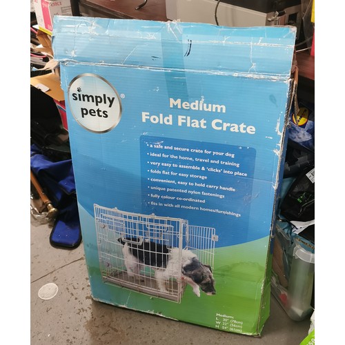 40 - Boxed and unused Simply Pets medium fold flat cage