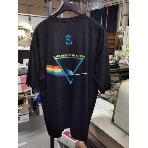 193 - Pink Floyd - Dark side of the moon T-shirt size XL, looks unworn