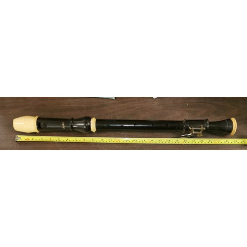 64 - Large Aulos tenor recorder