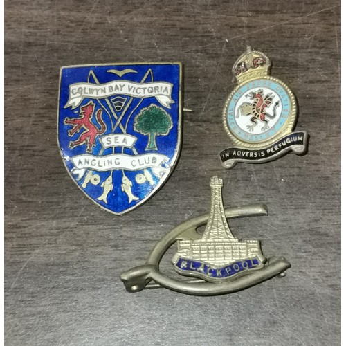 25 - 3 x vintage enamel pin badges