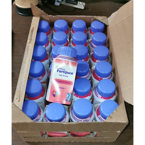 169 - Box of 24 x strawberry flavour 200 ml nutrition drinks, BBE 17/12/22