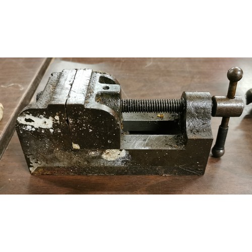 231 - Vintage drill press/vice