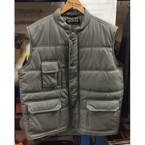 255 - Regatta gents gilet/body warmer size L