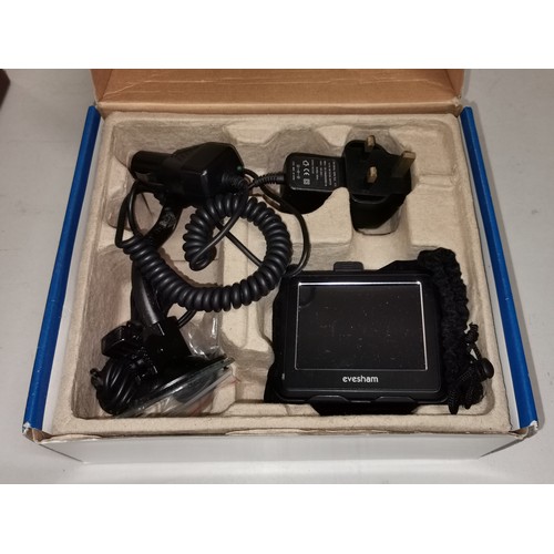 50 - Boxed Evesham Nav Cam 6400