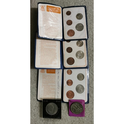 45 - 3 x Britains first decimal coin sets and 2 x commemorative crowns