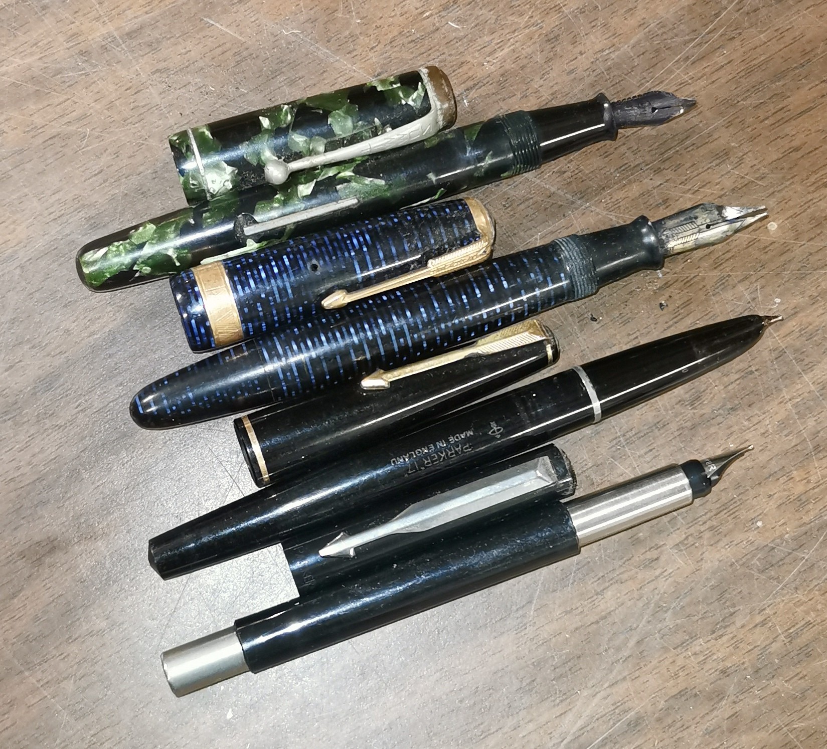3 x Parker and 1 x Summit fountain pens