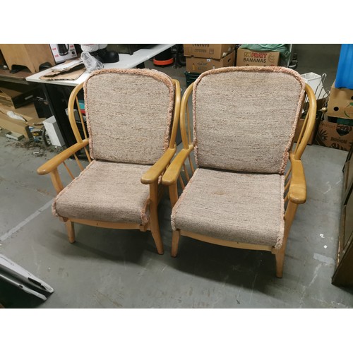 Pair of clean, Ercol style Windsor armchairs