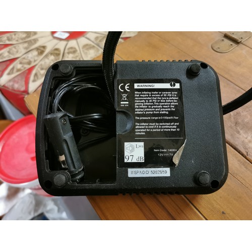 378 - 12 volt tyre inflator