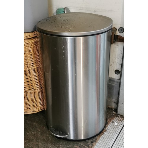 112 - 63 cm tall stainless steel kitchen pedal bin