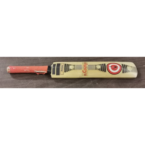 213 - Mini Hunts Insignia cricket bat with 7 x unknown signatures