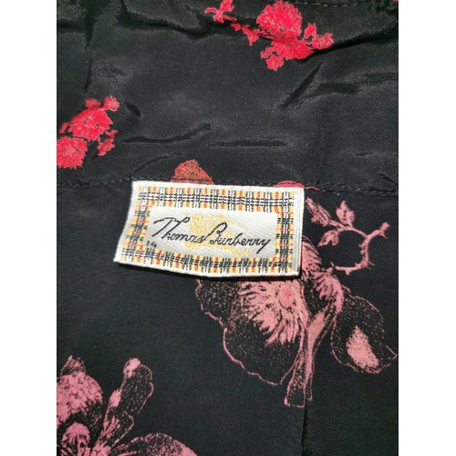 252 - Vintage ladies Burberry floral pattern blouse