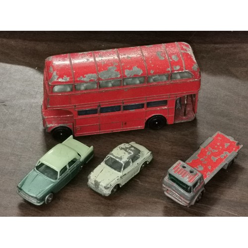 336 - Playworn Dinky 289 Routemaster bus and 3 x small scale Lesney vehicles