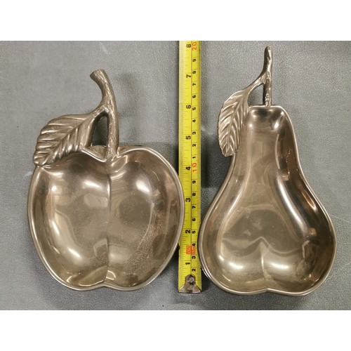 7 - 2 x Seba silver plated fruit dishes being apple and pear