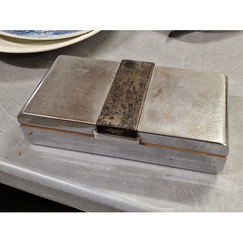 68 - 25 x 14 x 5.5 cm silver plated 3 section cigarette/trinket box