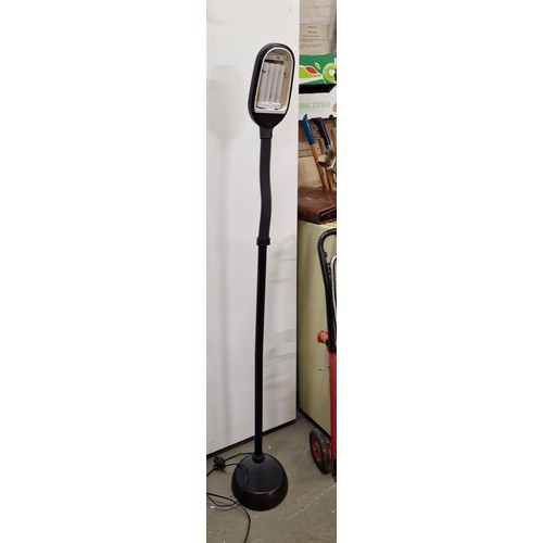 81 - Lifemax model 250 flexi head floor stand reading lamp