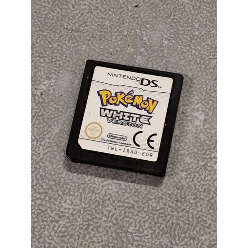 27 - Pokemon white version Nintendo DS game, no case - kindly donated with all proceeds from this lot goi... 