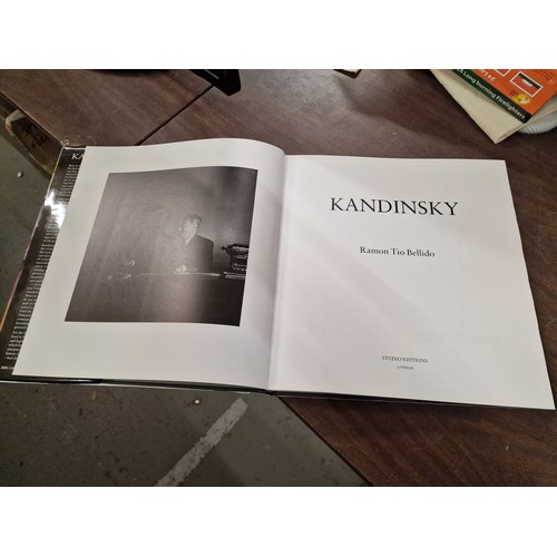 21 - Studio Editions 1993 (revised edition) Kandinsky - Ramon Tio Bellido, 144 page large hardback book w... 