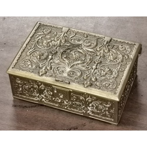 60 - 13 x 8.5 x 5 cm embossed brass trinket box - no key