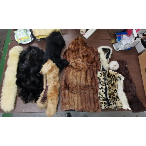 39 - Bundle of assorted animal fur collars and pelts plus animal print etc