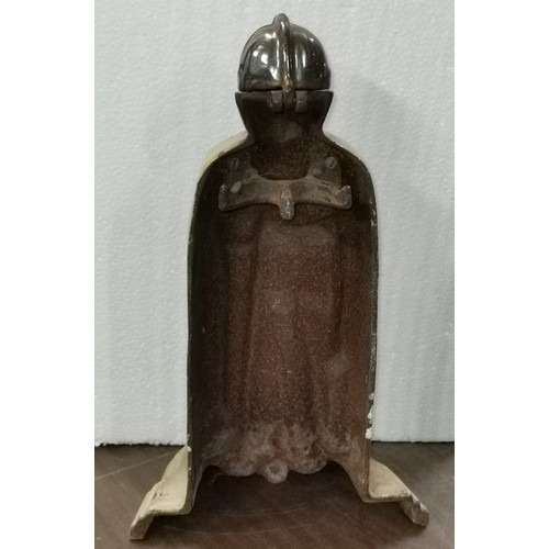 1 - Knight shaped fireside tool/companion set holder