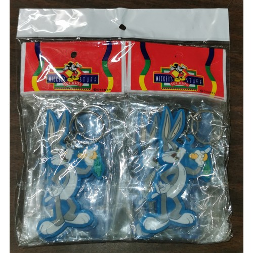 91 - New old stock wholesale pack of 10 x new old stock Mickeys Stuff For Kids 9 cm Bugs Bunny soft keyri... 