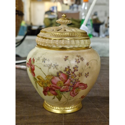 4 - Early Royal Worcester lidded pot pourri vase and small similar posy vase
