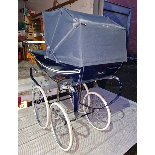 Vintage silver cross 2024 pram for sale