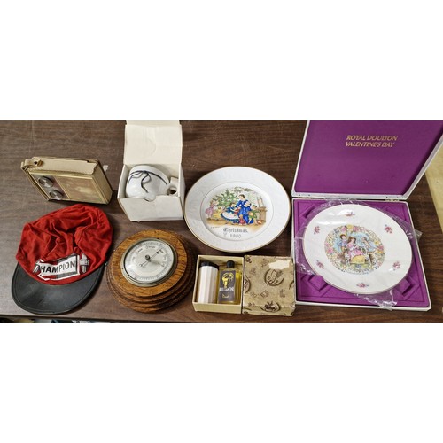 293 - Small bundle of vintage and retro miscellaneous including boxed Royal Doulton plate and boxed Bauman... 