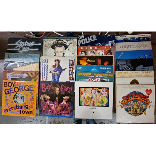 313 - Eclectic job lot of assorted vinyl albums and 12