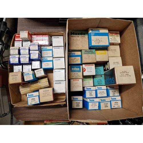 285 - Box of assorted, mainly boxed vintage projector bulbs