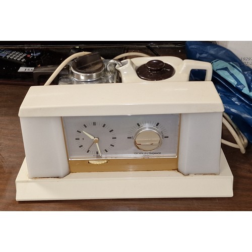 252 - Vintage Goblin teasmade