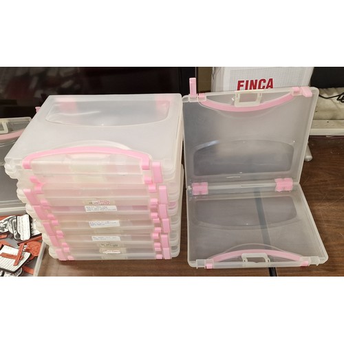 196 - bundle of seven, 31.5 x 26 x 5 cm plastic storage cases