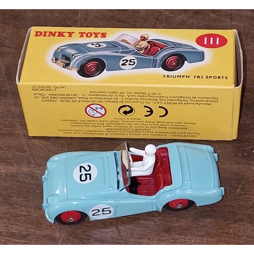 299 - Boxed and mint 2017 De Agostini, Dinky 111 Triumph TR2 sports car