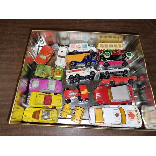 230 - Small bundle of Matchbox etc play worn die cast vehicles