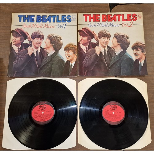 60 - The Beatles - Rock 'n' roll music volumes 1&2 vinyl albums in very good condition