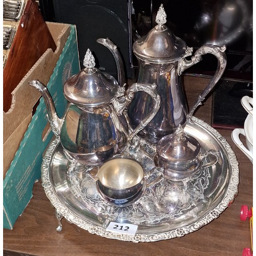 212 - Very clean Viners 4 piece tea service on 14.25