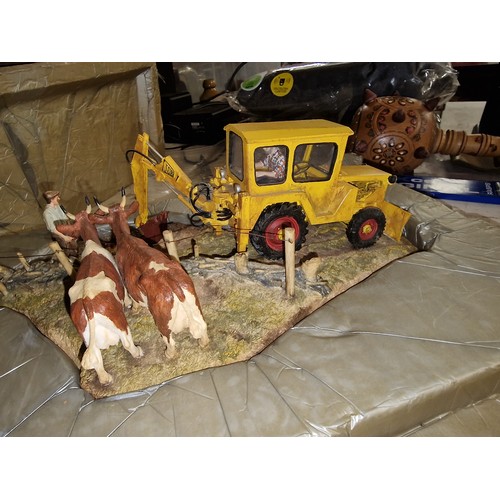 41 - Border Fine Arts 'Laying The Clays', limited edition (259/1750) agricultural scene figure in near mi... 