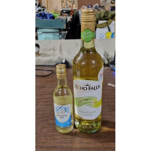 21 - 750 ml Echo Falls chardonnay & 187 ml Blossom Hill white wine