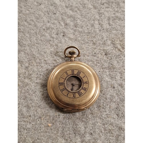 56 - Working Tho's Russell & Sons pocket watch (no glass) in yellow metal Illinois 10 year wear case