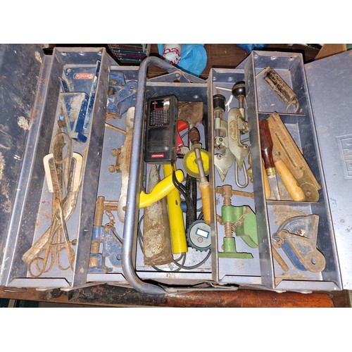 95 - Metal cantilever tool box on wheels and contents