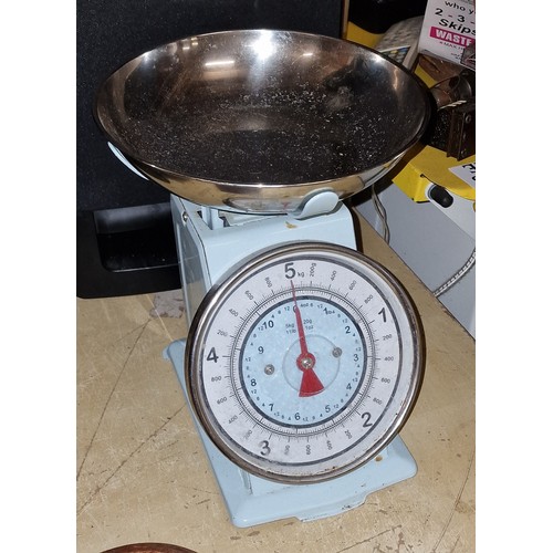 67 - 5 kg metal kitchen scales