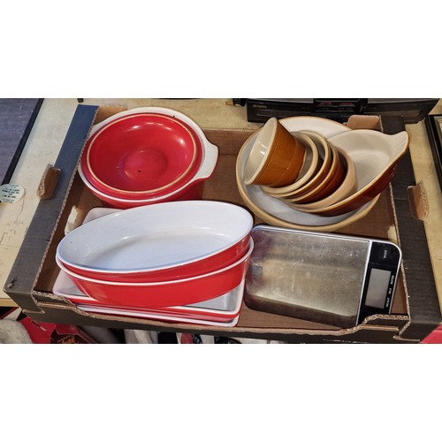 124 - Bundle of assorted bakeware pots etc including Mason Cash, Worrall Thompson etc