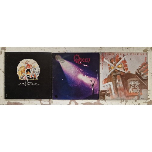 215 - 2 x Queen and 1 x Star Fleet Project (Brian May) vinyl albums in very good condition