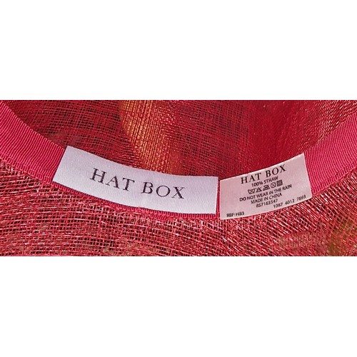 40 - Ladies Hat Box 100% straw hat with bow