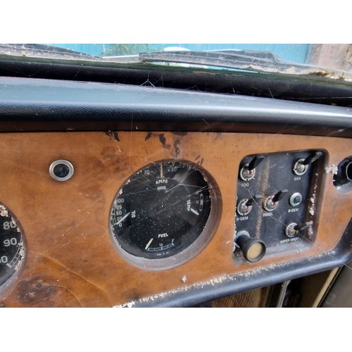 289 - Genuine garage find, untouched for over 35 years, 1972 Rover Princess 1300 Vanden Plas. No key or lo... 