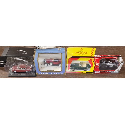 211 - 4 x assorted boxed 1/43 model cars