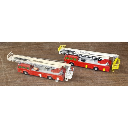 223 - 2 x unboxed but good condition Corgi snorkel fire engines