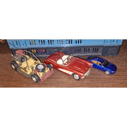 209 - Bundle of assorted scale and type model vehicles in GD/VG condition